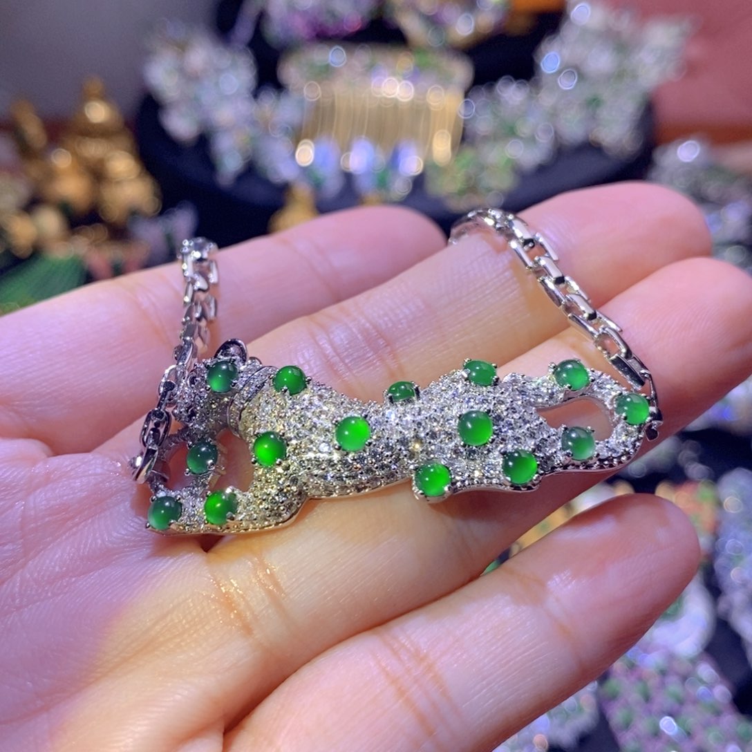 翡翠银S925镶嵌项圈有