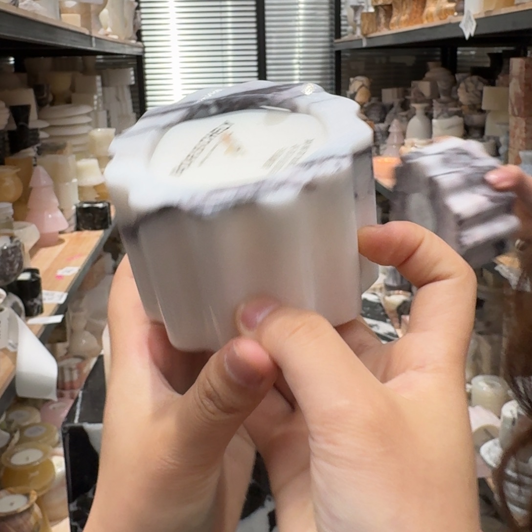 大理石R143。 心。  