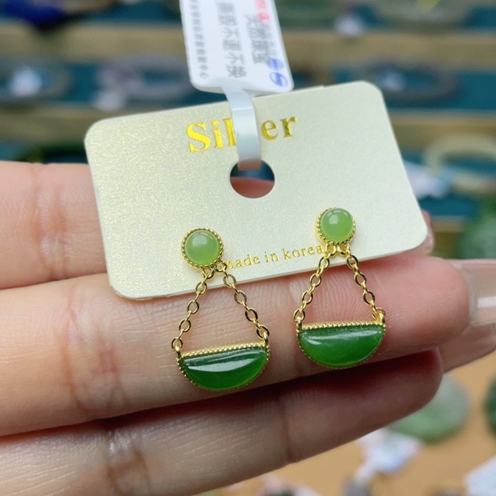 和田玉耳钉银S925镶嵌