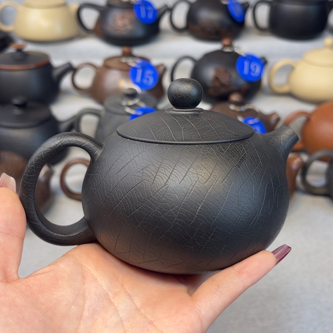 【闪购商品】红泥 微瑕 容量  250cc