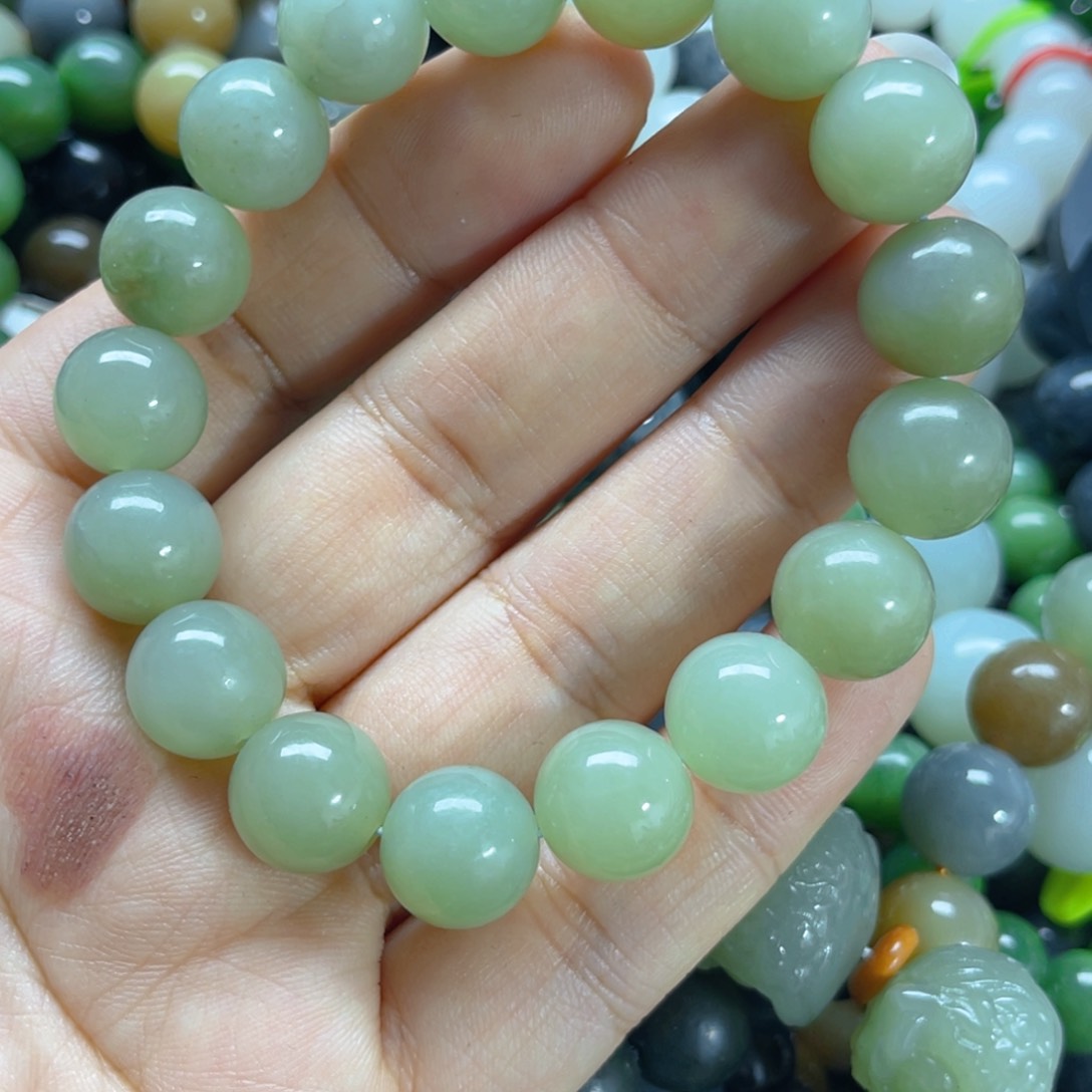 未镶嵌手链和田玉