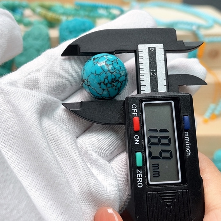 绿松石珠宝未镶嵌