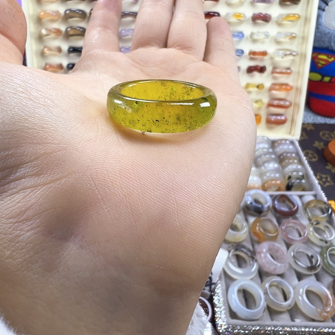 玛瑙/玉髓未镶嵌戒指A12不退换20.4港24