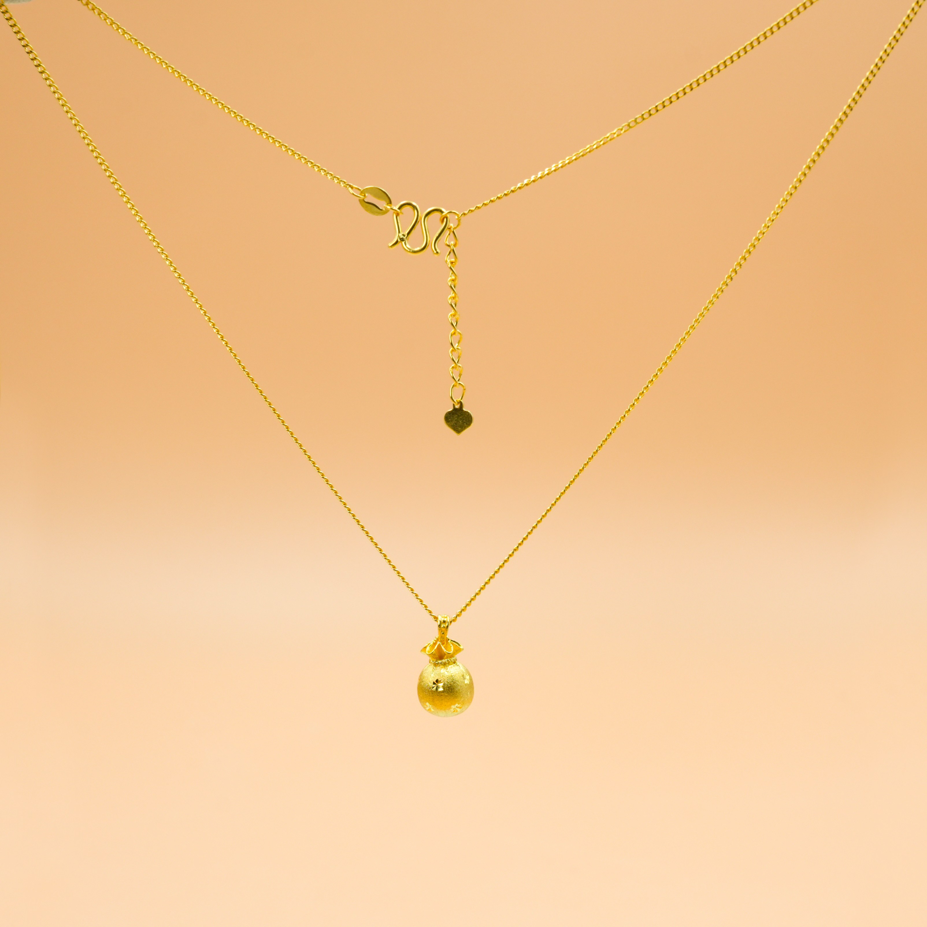 金美福足金999钱袋套链5G工艺7.4克黄金直播