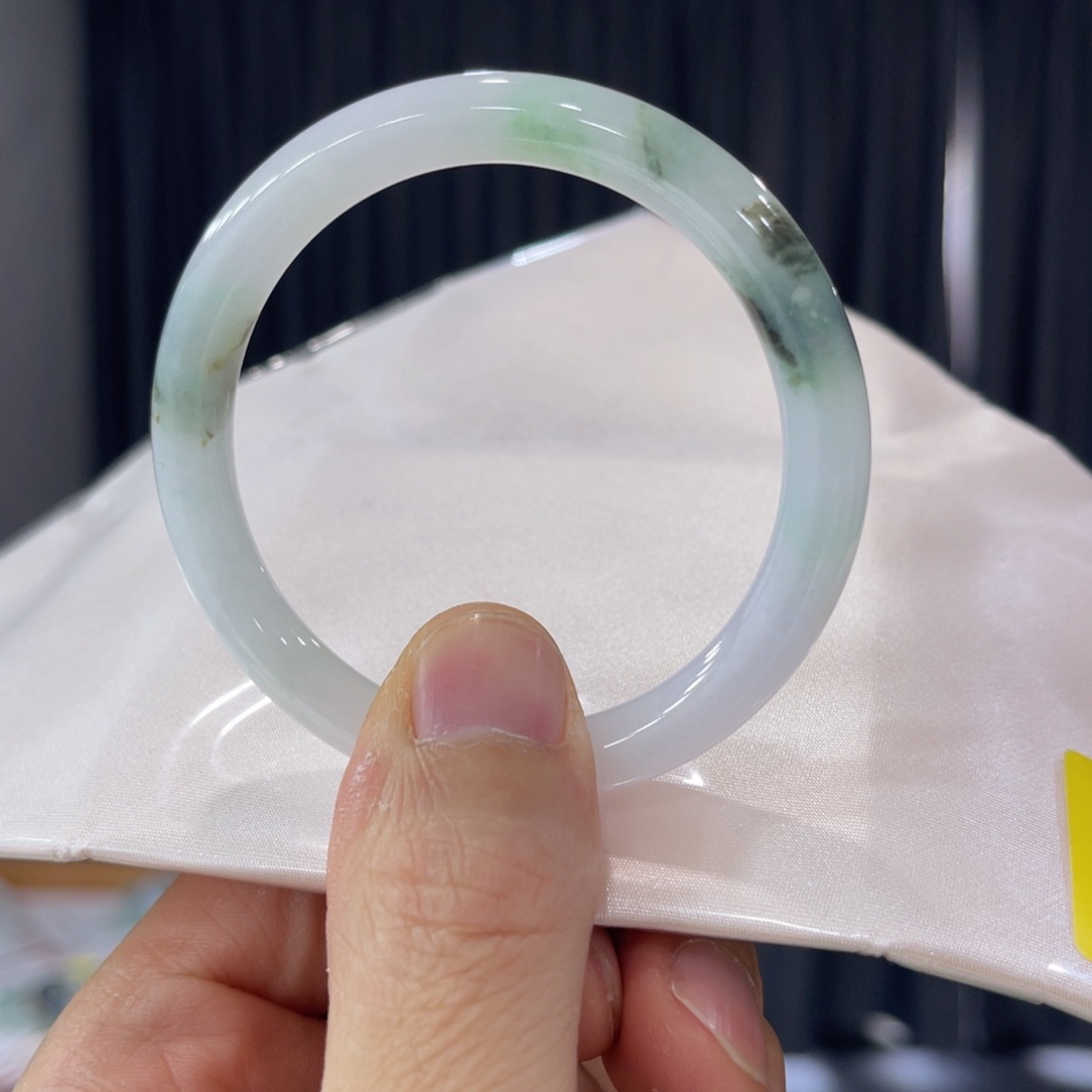 翡翠手镯未镶嵌纯天然缅甸翡翠A货买断