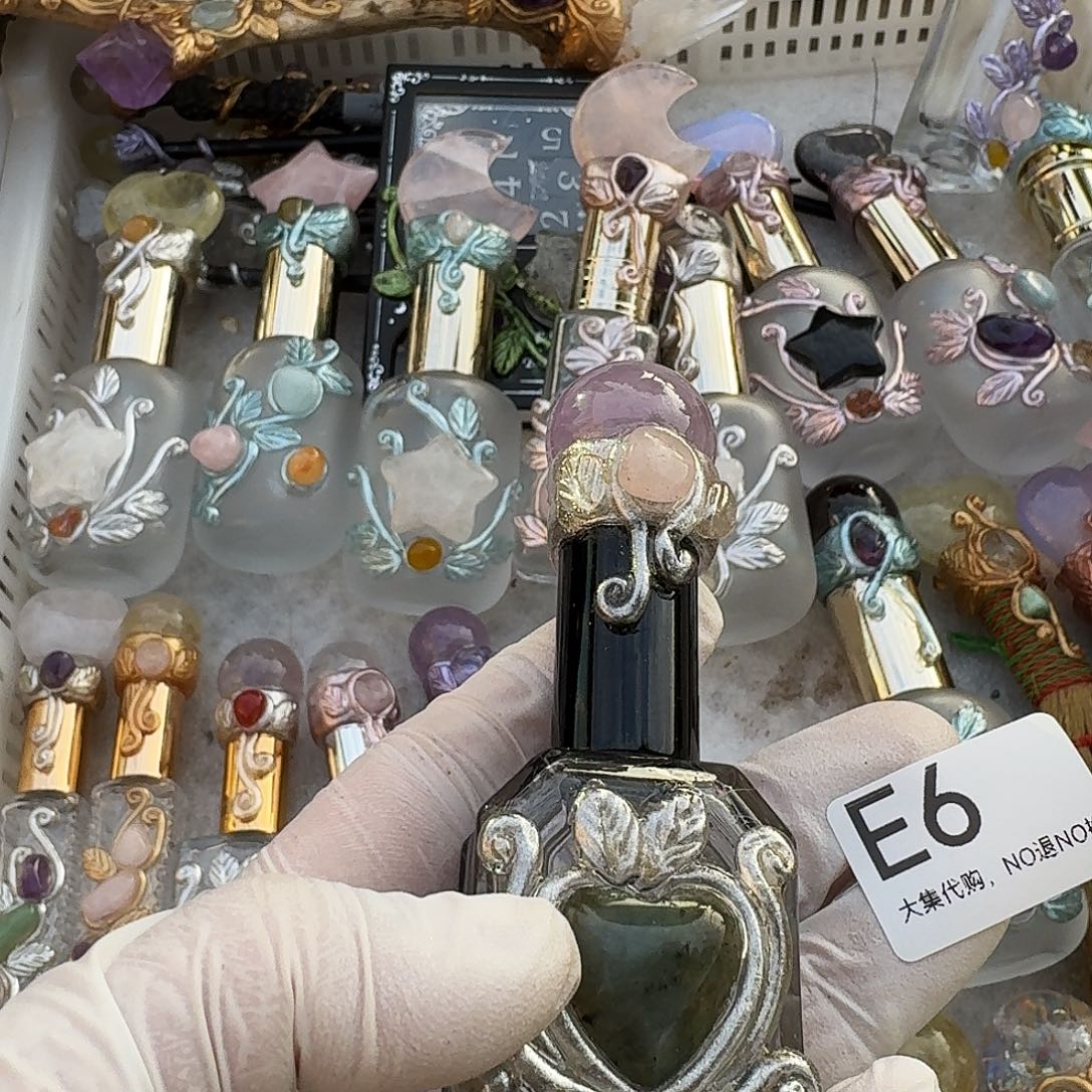 向***花水晶颈饰未镶嵌06