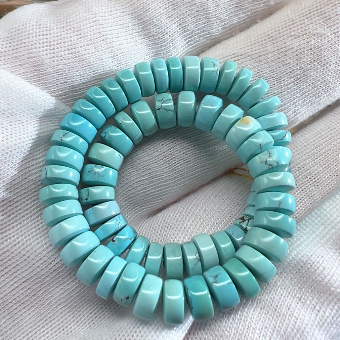 绿松石配饰未镶嵌