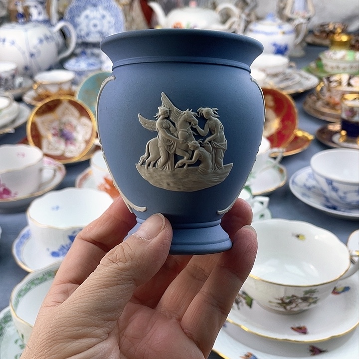 中古欧瓷雅致小房子