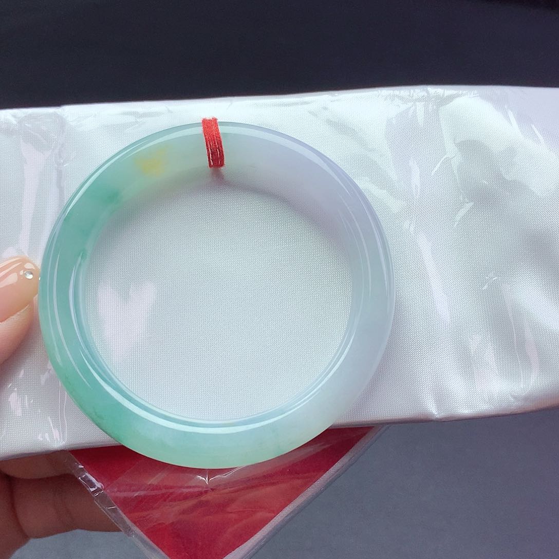 【闪购商品】翡翠手镯未镶嵌a 8