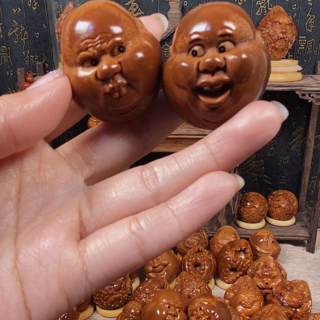 橄榄核吊坠筑**士呆呆一对013