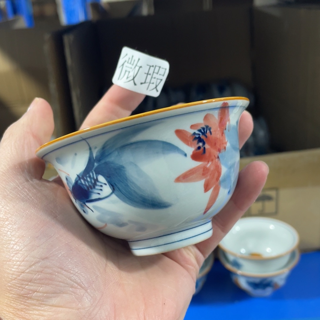 釉下手绘茶具微瑕