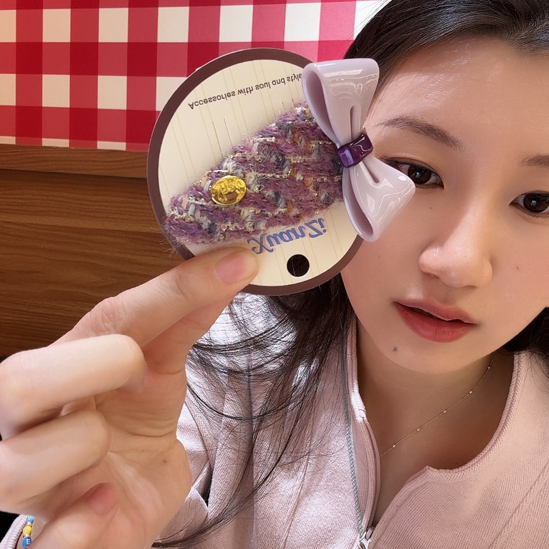 布艺铁合金拜拜夹紫1