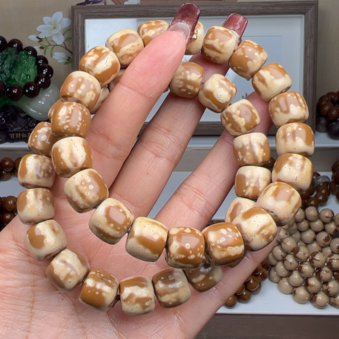 紫金鼠手串卡12+半实心花皮老型