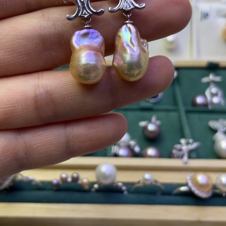 淡水珍珠耳饰合金