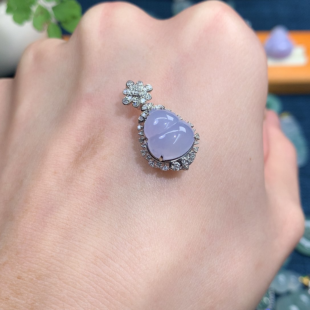 吊坠(不含链)18K金镶嵌翡翠