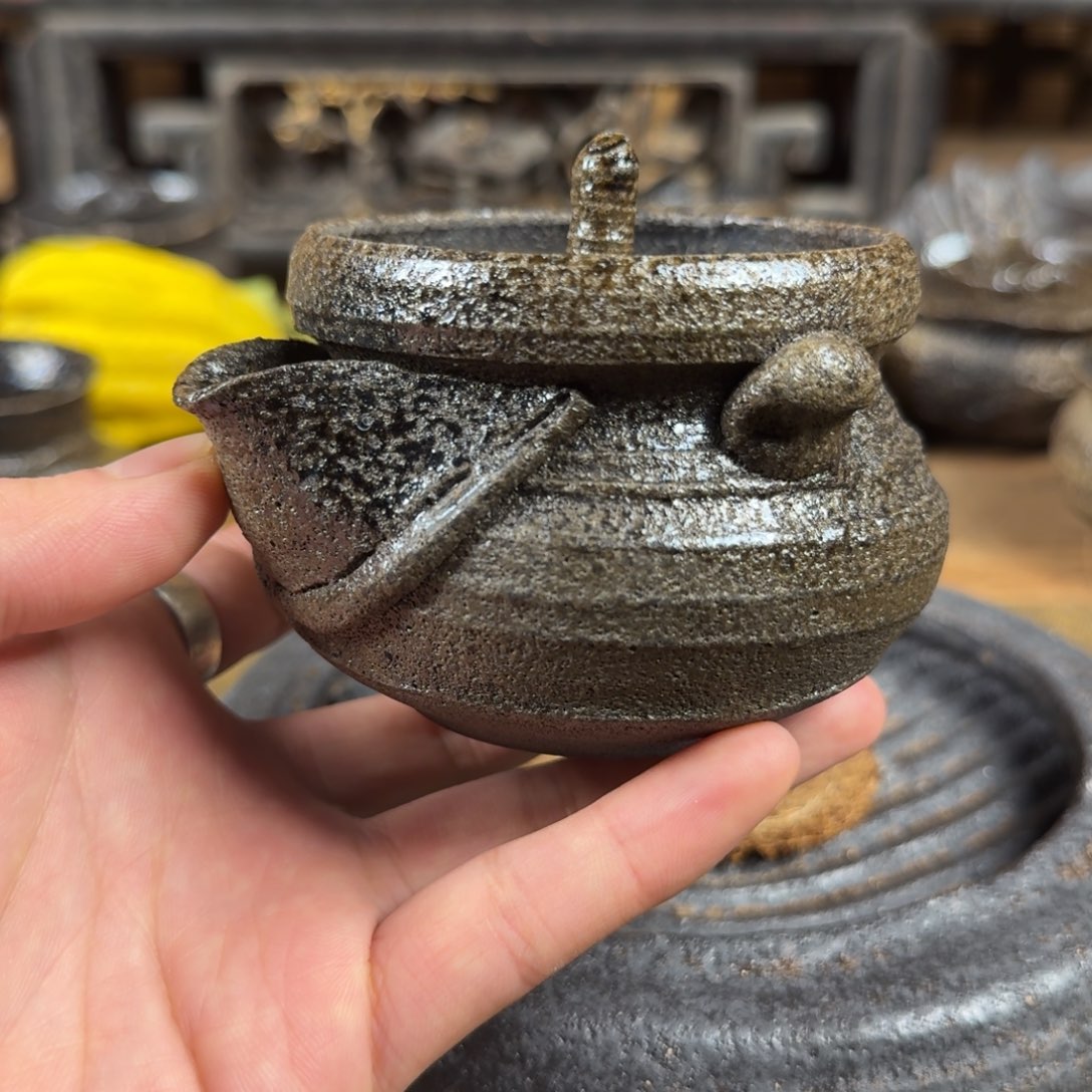 园***光荥经砂器还原宝瓶