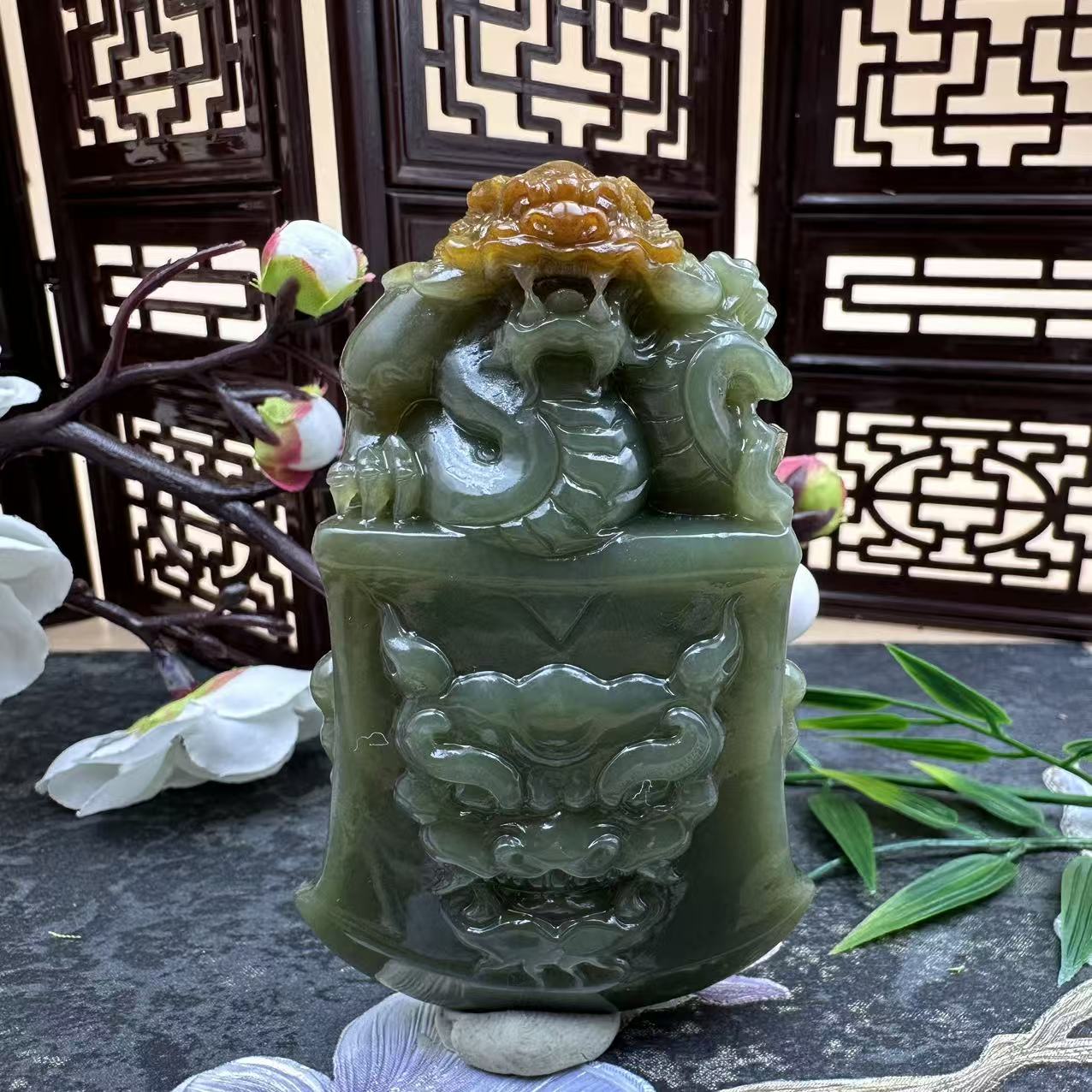 A1373 和田玉手把件  YC341603076