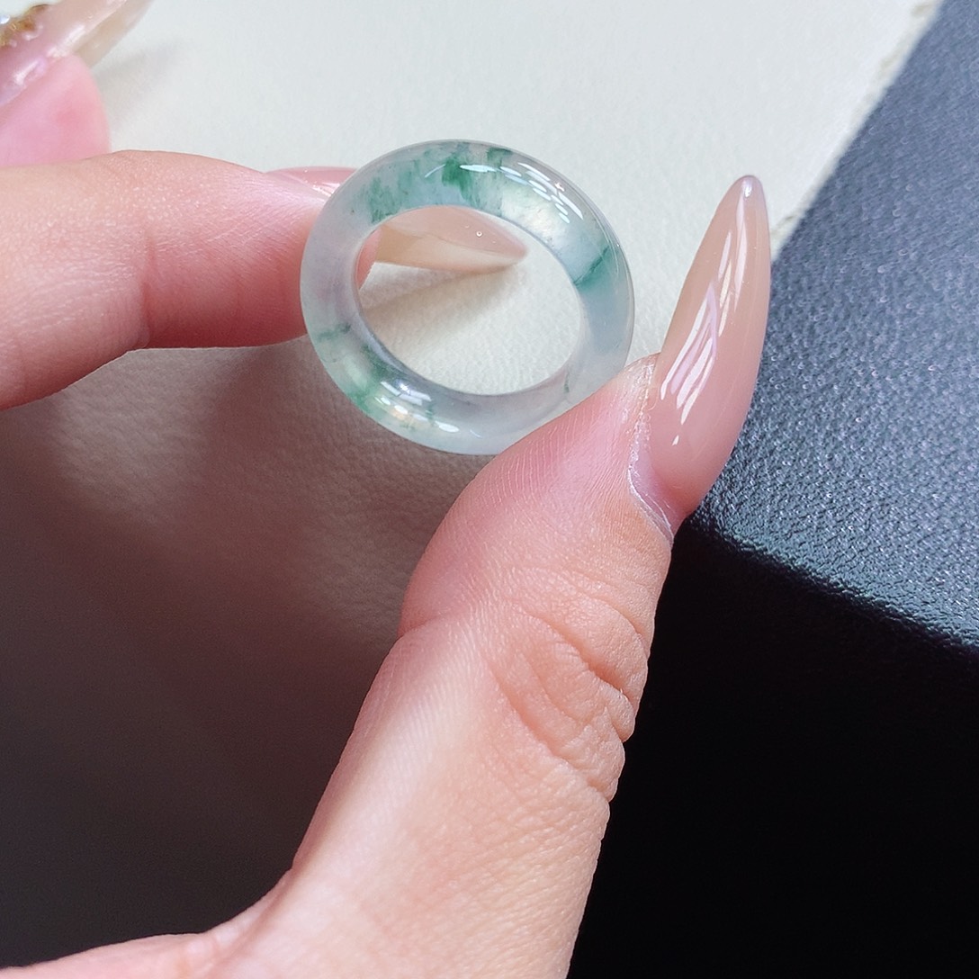 未镶嵌戒指翡翠小**贝10号