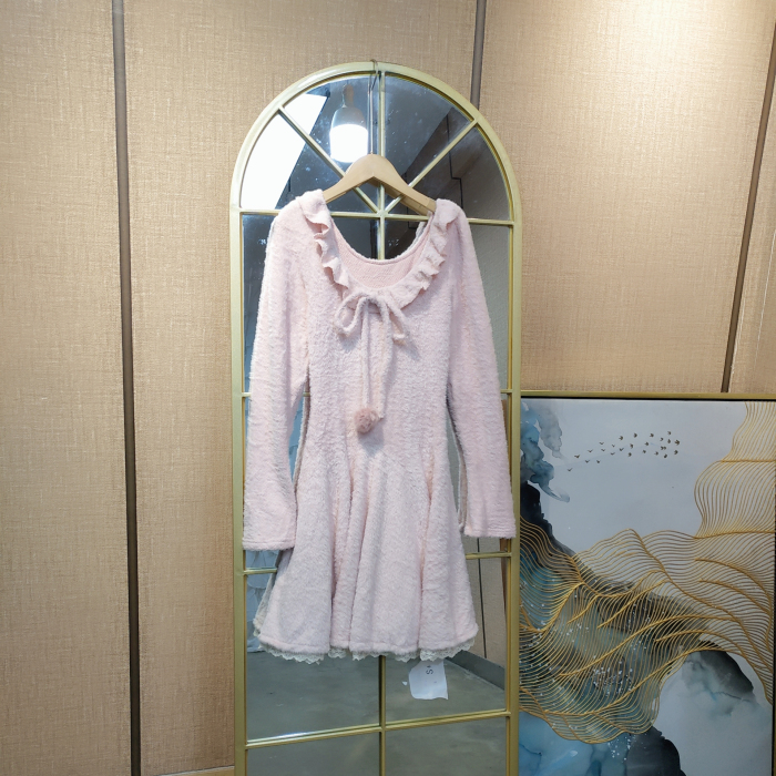 AF415孕妇粉色毛衣裙90-110