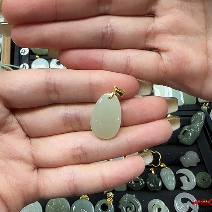 和田玉颈饰银S925镶嵌