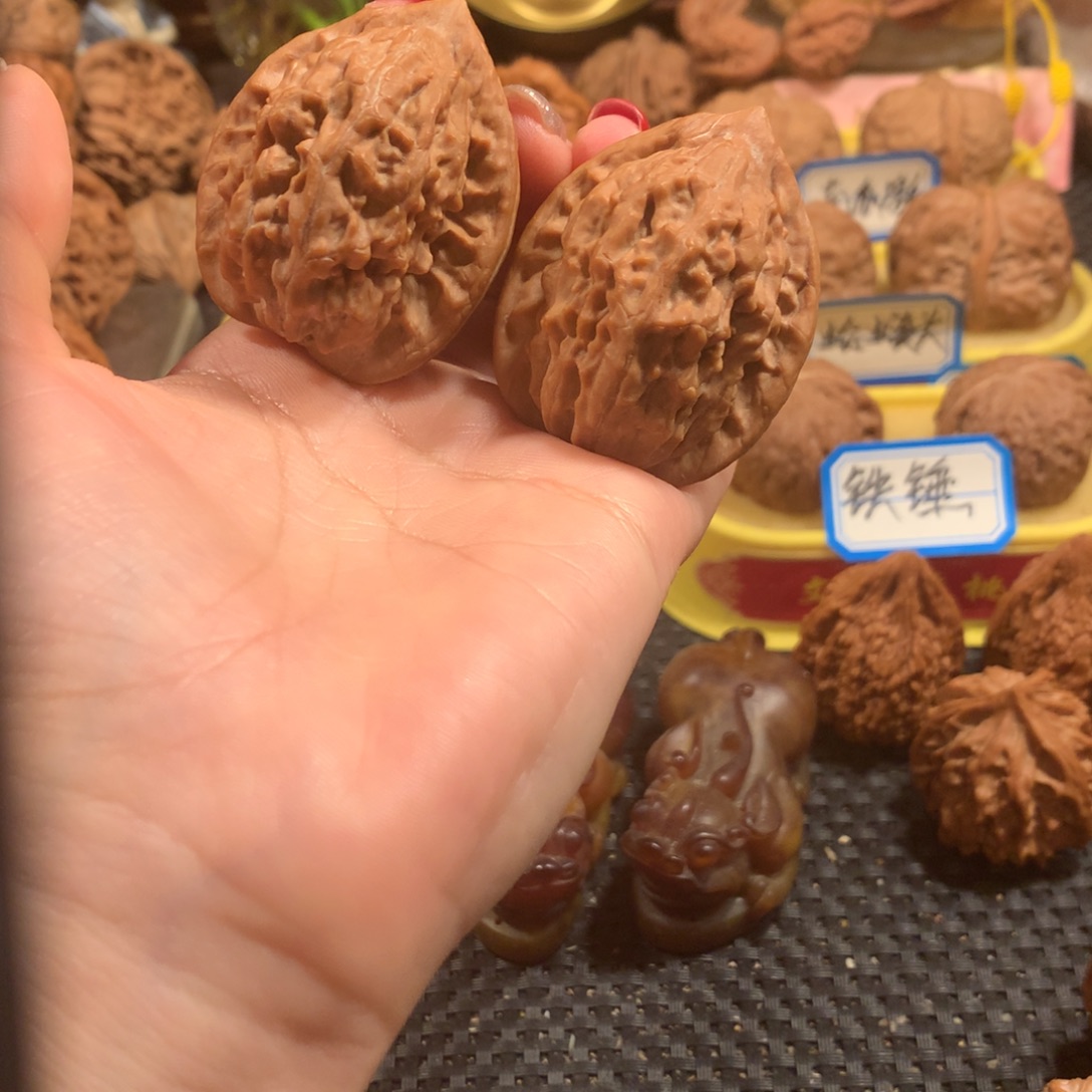 文玩核桃把件大红袍