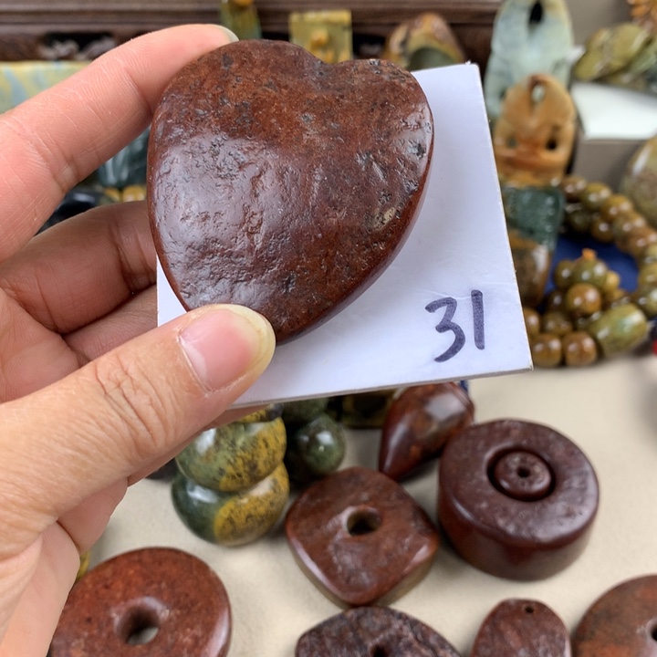 岫岩河磨玉（透闪石质玉）手把件未镶嵌清**来