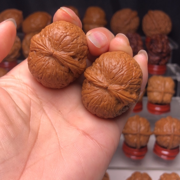 吊坠桃核17铁锤妹妹