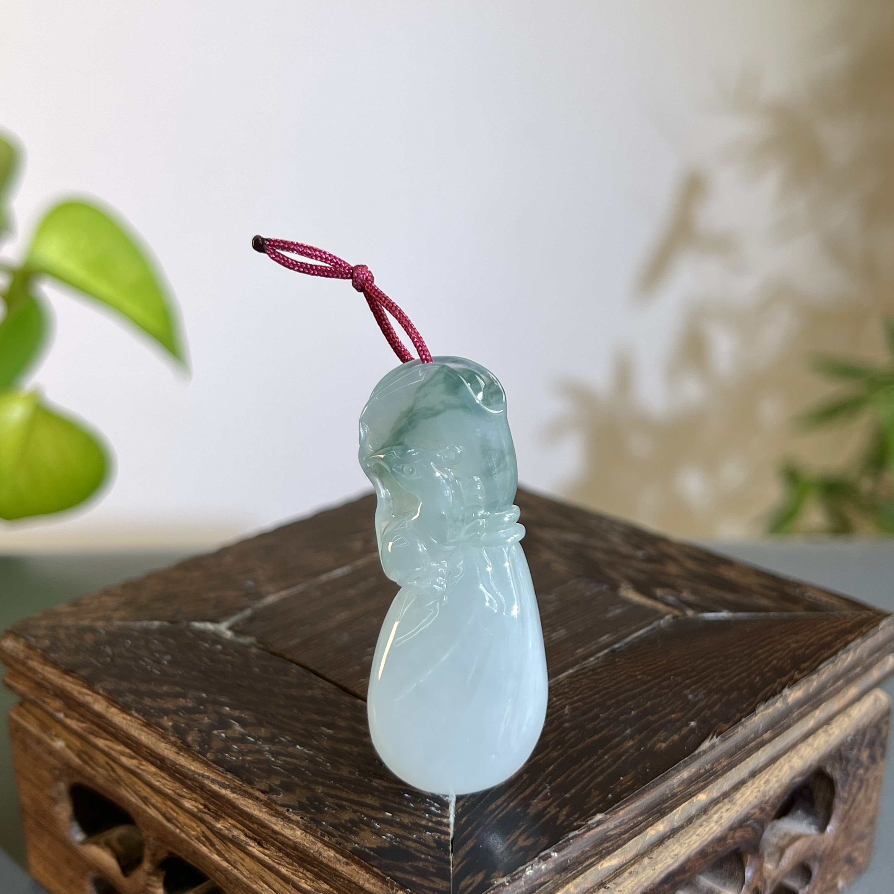 JXB18-37  天然缅甸A货翡翠 钱袋子