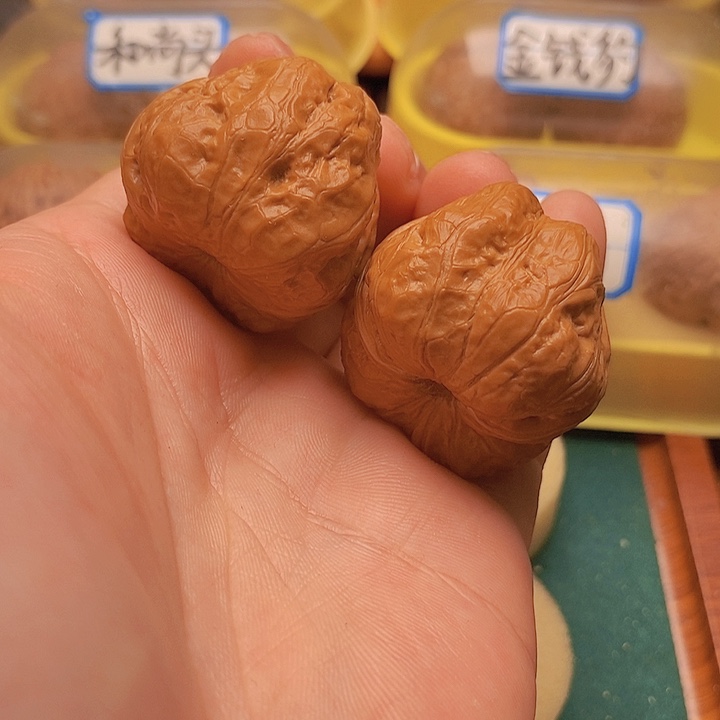 文玩核桃把件边37肚40上古玉蟾