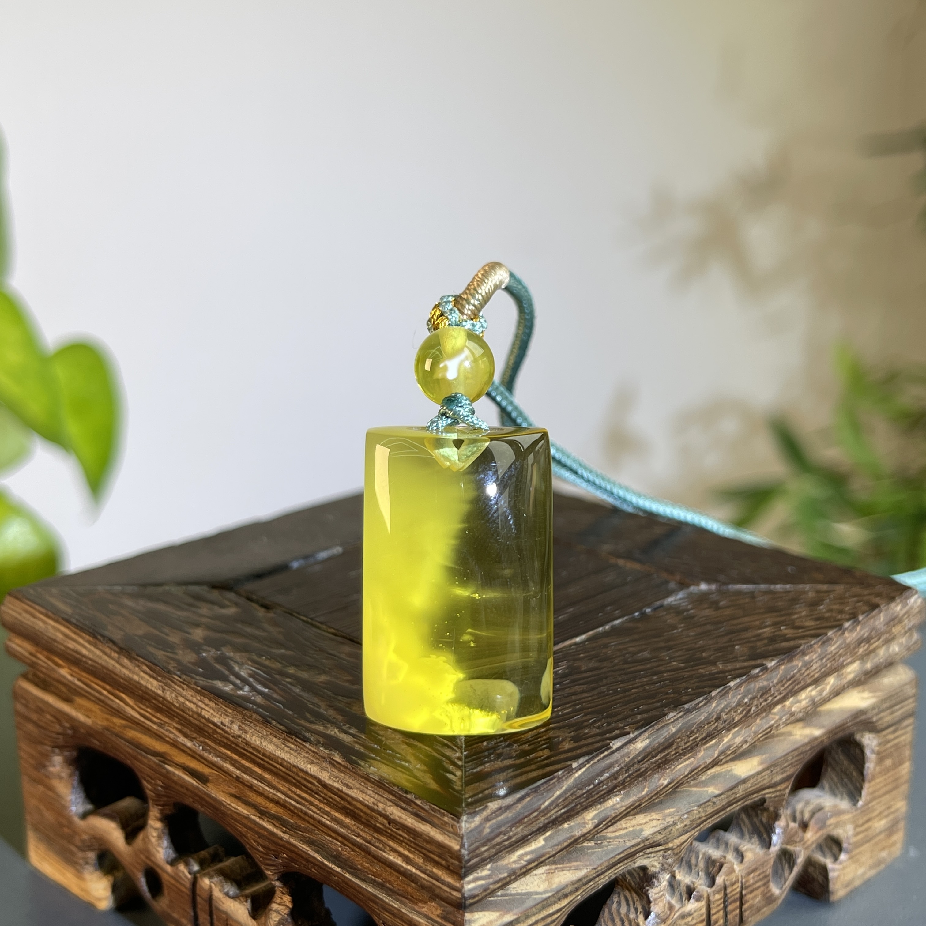 JTW22-018 琥珀-无事牌