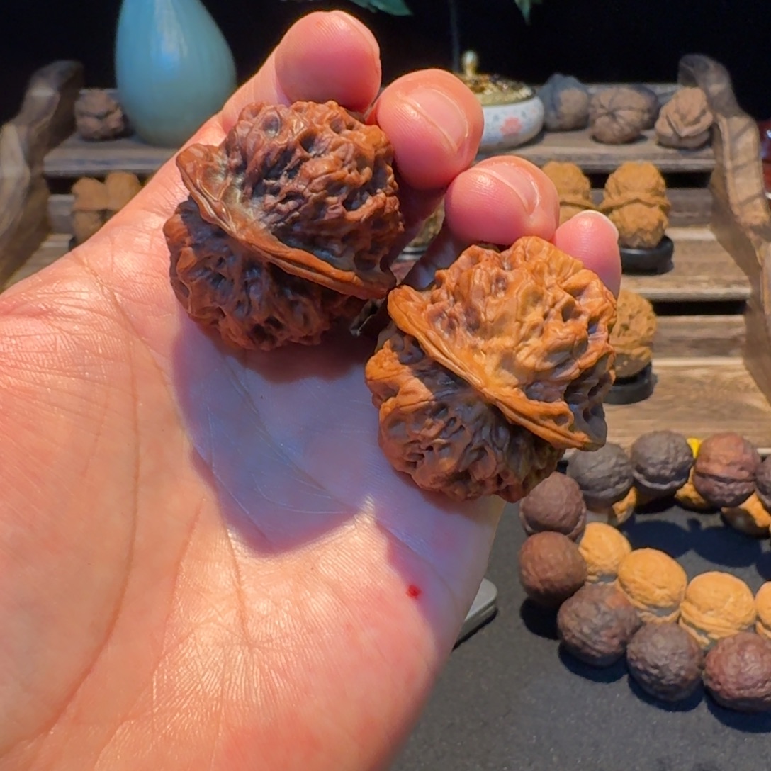 把件文玩核桃云南铁核桃5