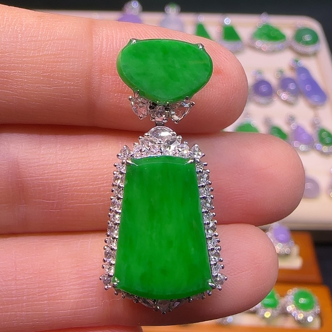 翡翠18K金镶嵌吊坠(不含链)