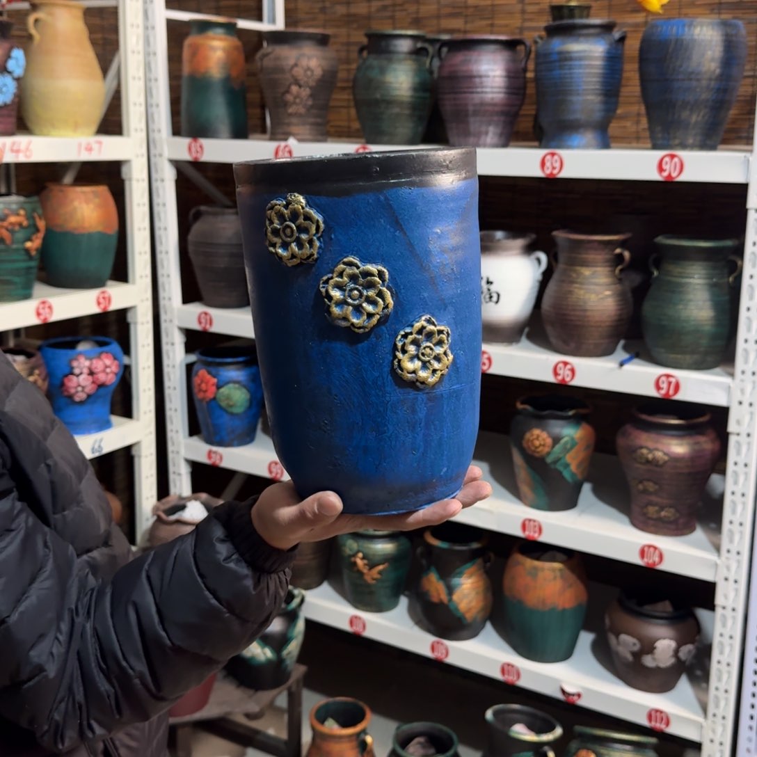 红陶红陶浮雕花盆炸炸炸