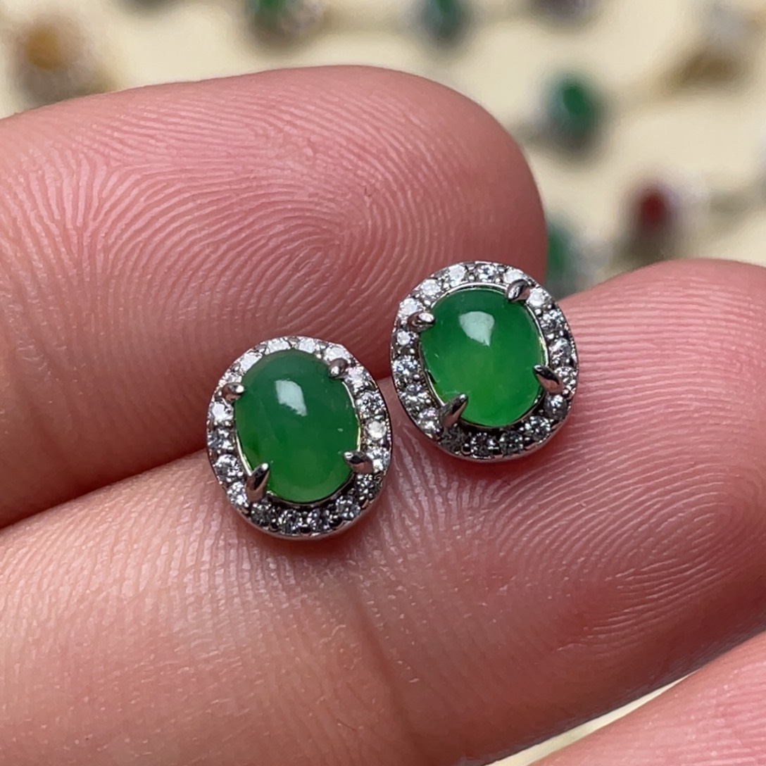 翡翠耳饰银S925镶嵌纯天然缅甸翡翠