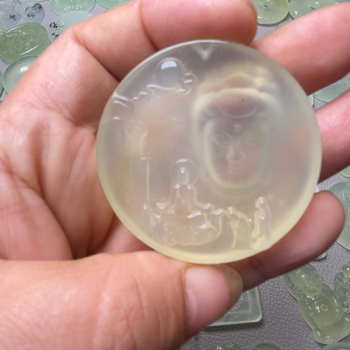 岫玉吊坠(赠链)未镶嵌