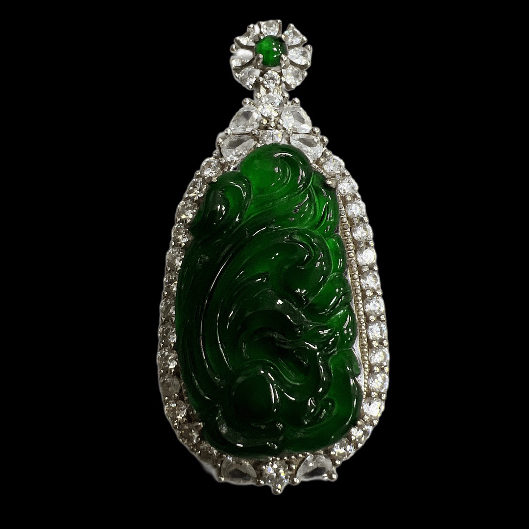 F4218翡翠吊坠孤品！