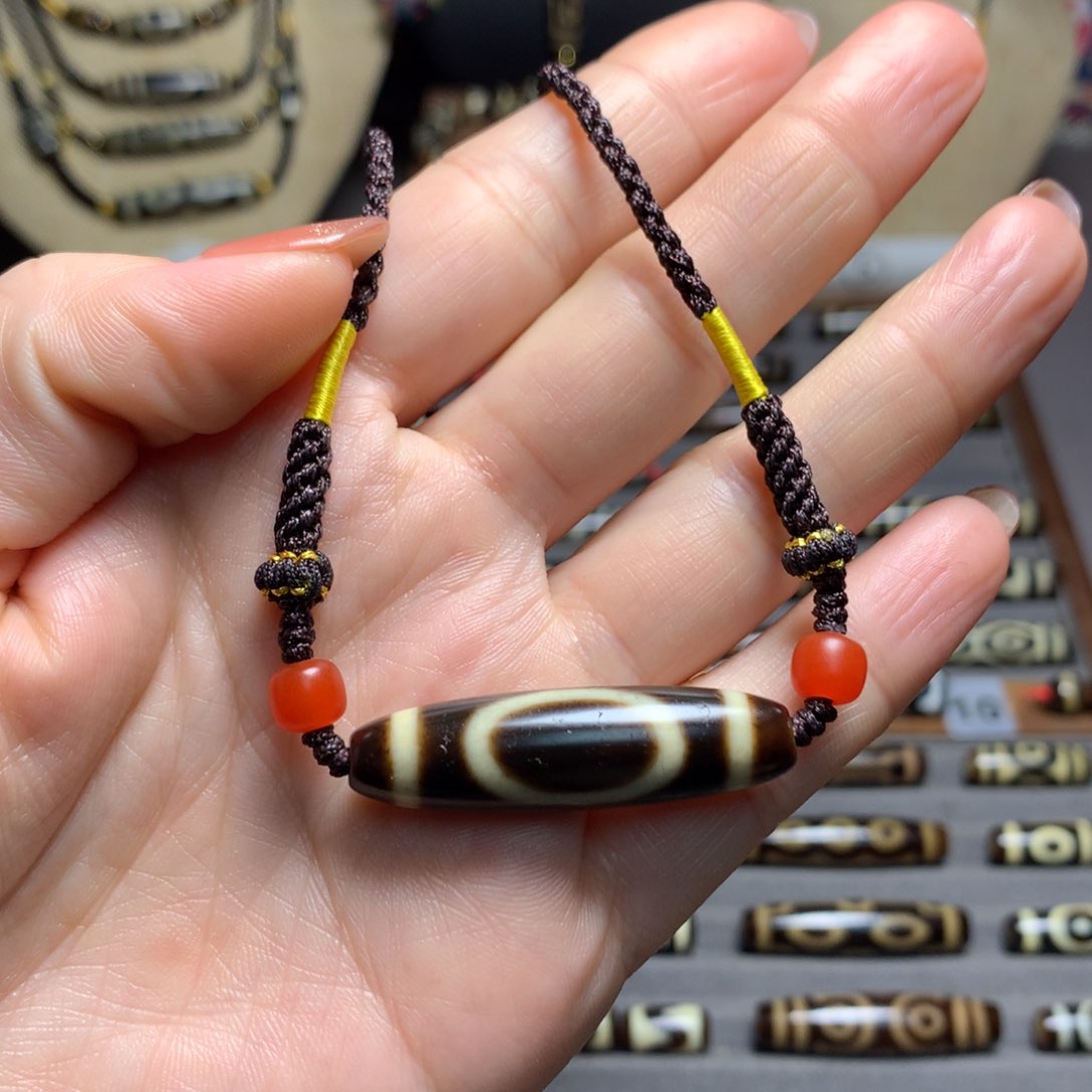 玛瑙/玉髓吊坠(赠链)未镶嵌