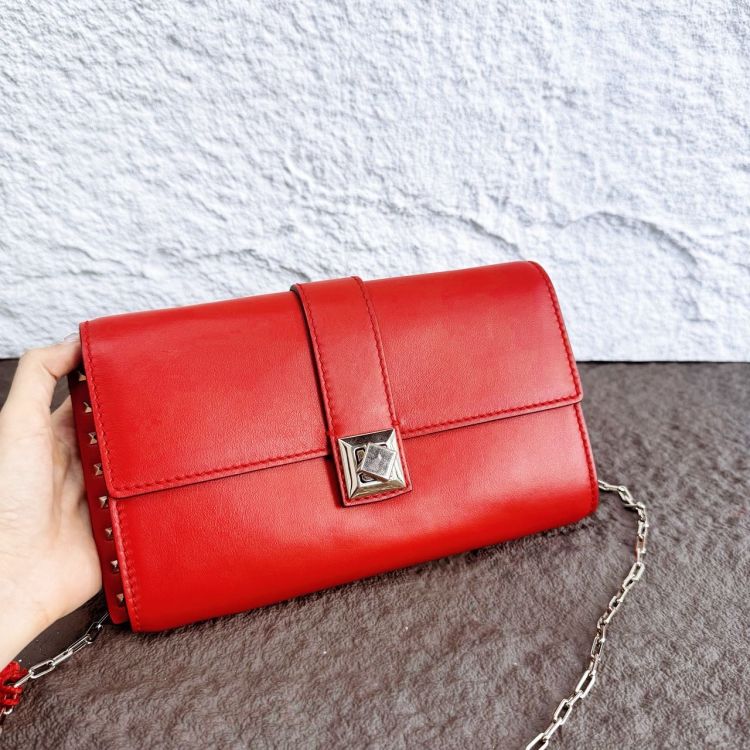 95新/华伦天奴/C18973104805/[251214zbb]