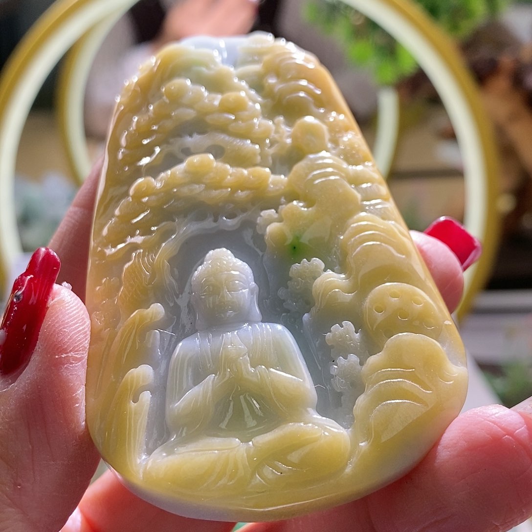 【闪购商品】翡翠颈饰未镶嵌大日