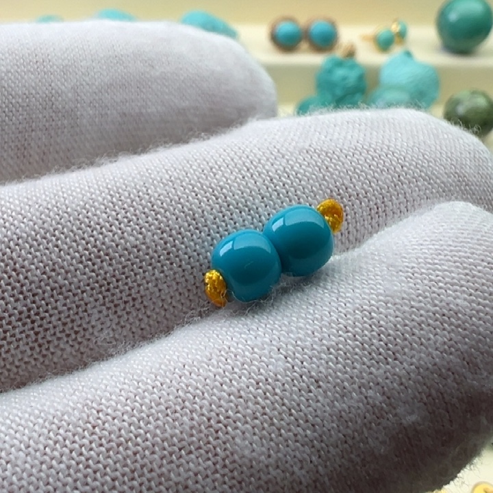 绿松石未镶嵌珠宝奇石5.2