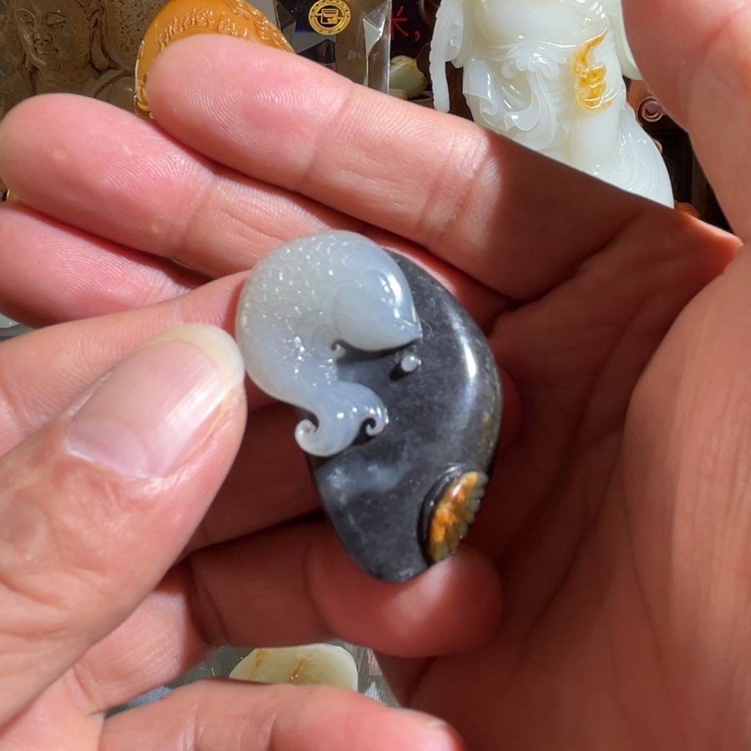 和田玉未镶嵌挂件