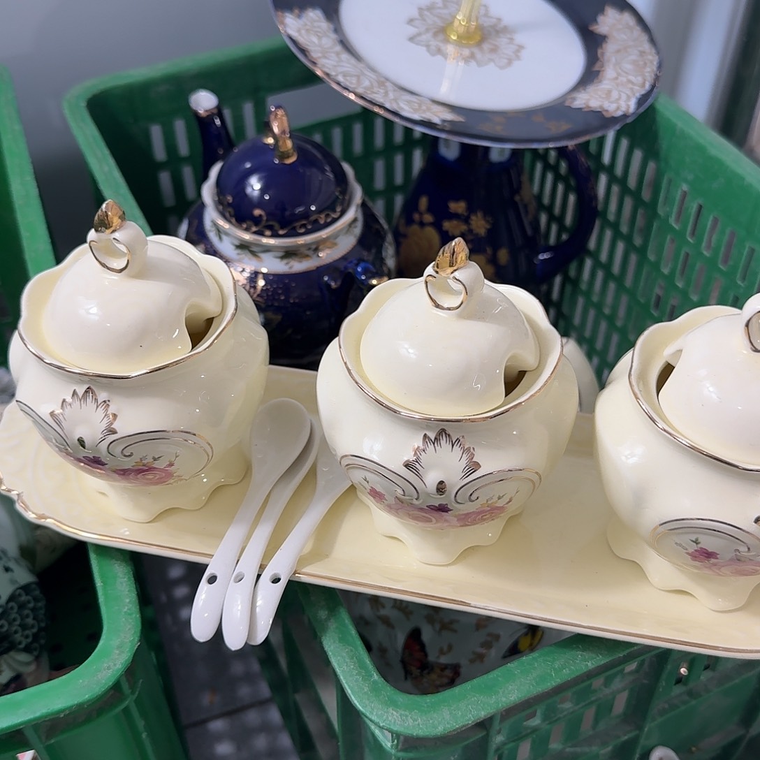 陶瓷陶瓷陶瓷………………………………