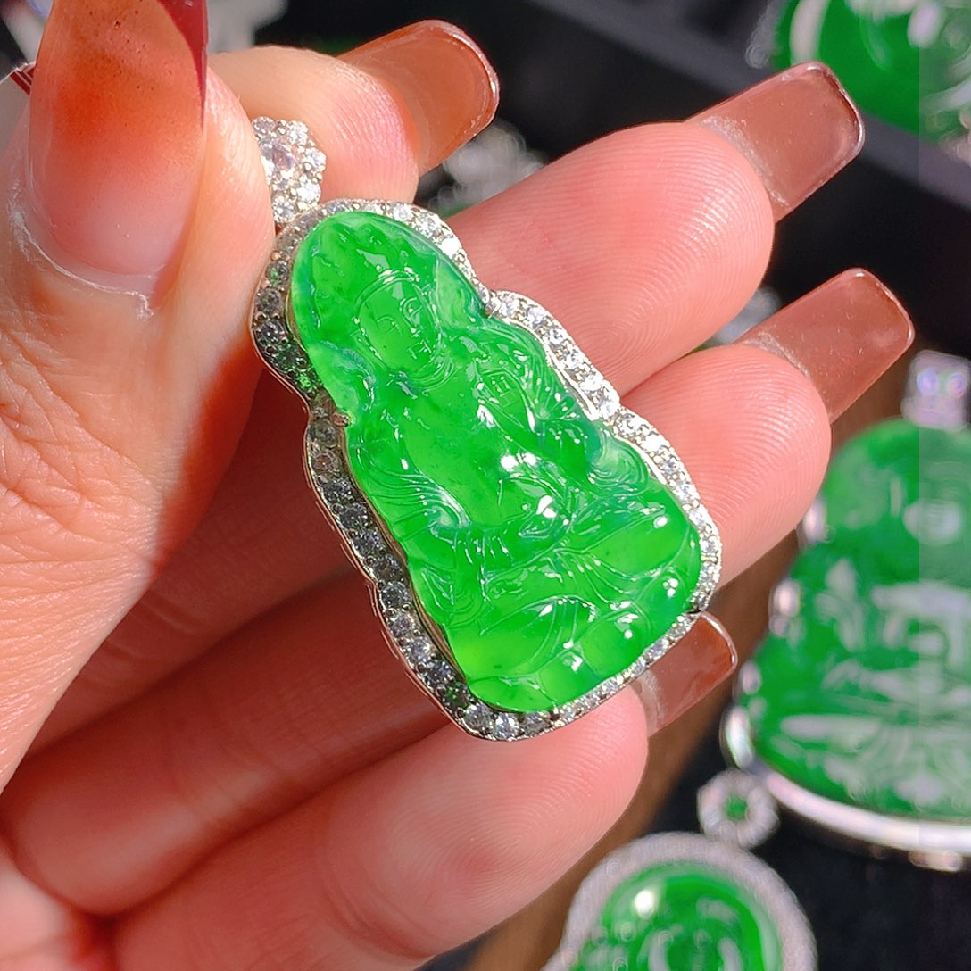 翡翠吊坠(不含链)未镶嵌