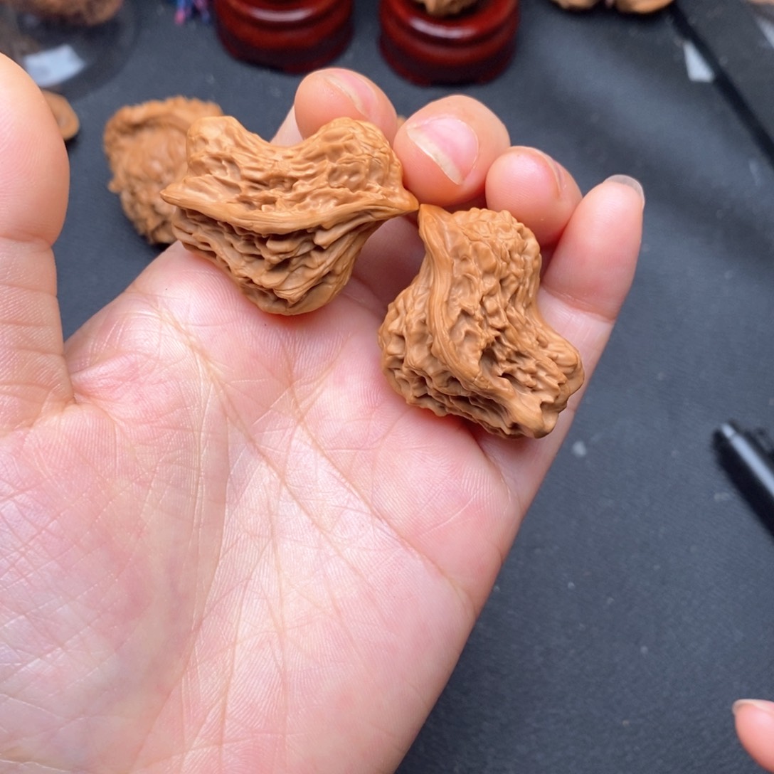 文玩核桃把件小鸟