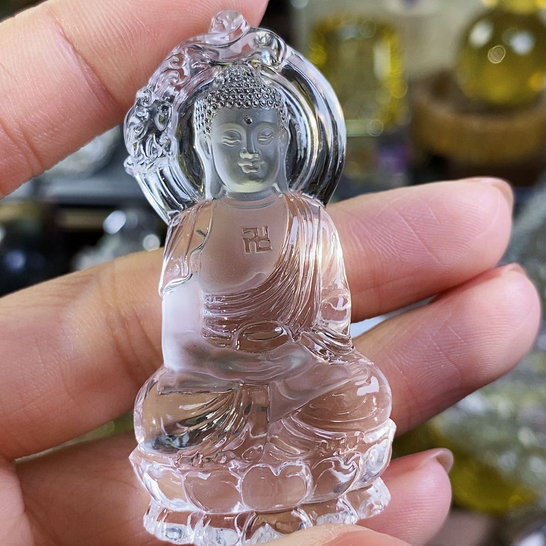 水晶天然水晶吊坠漂亮赠珠链未镶嵌整***下