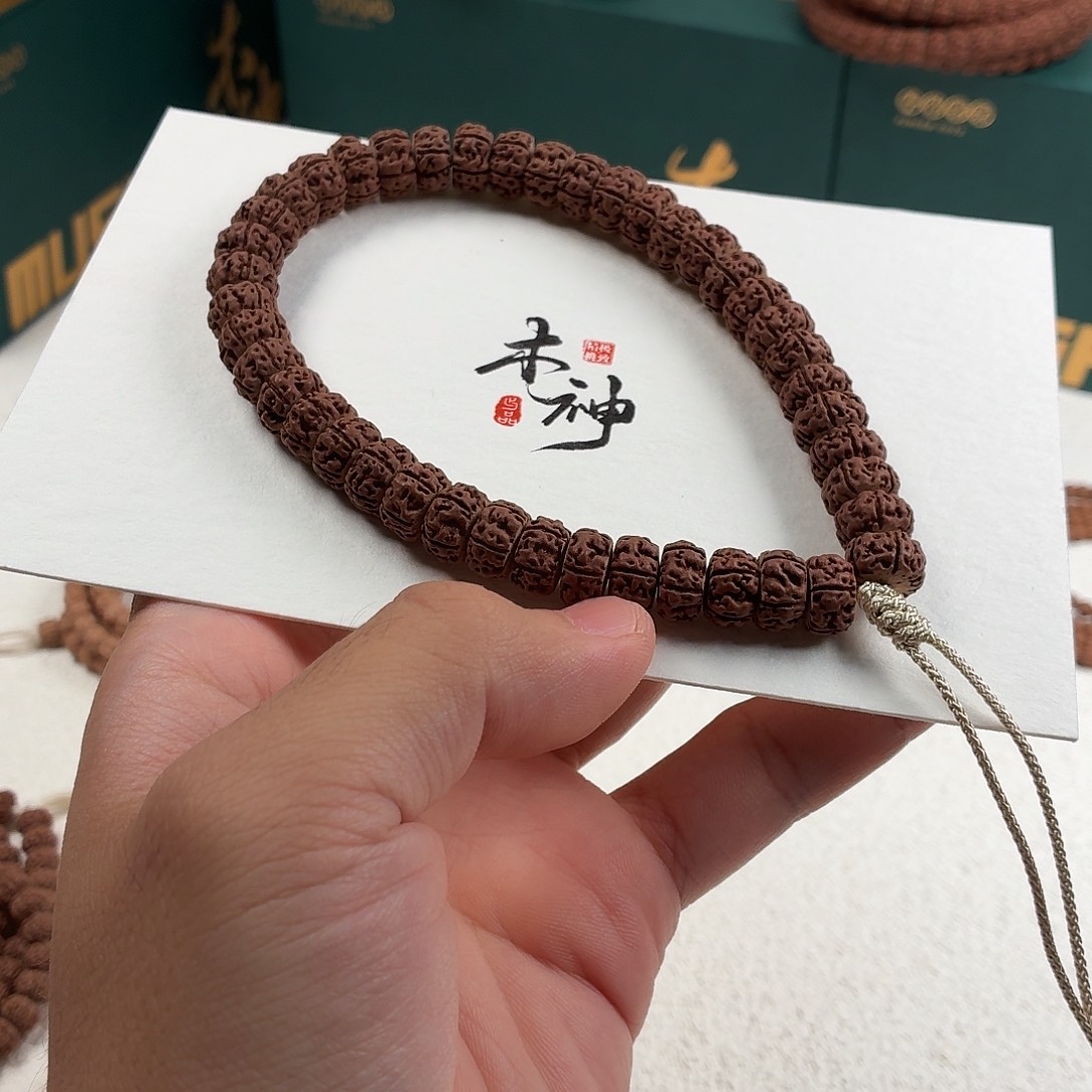 金刚菩提吊坠艾*儿金刚