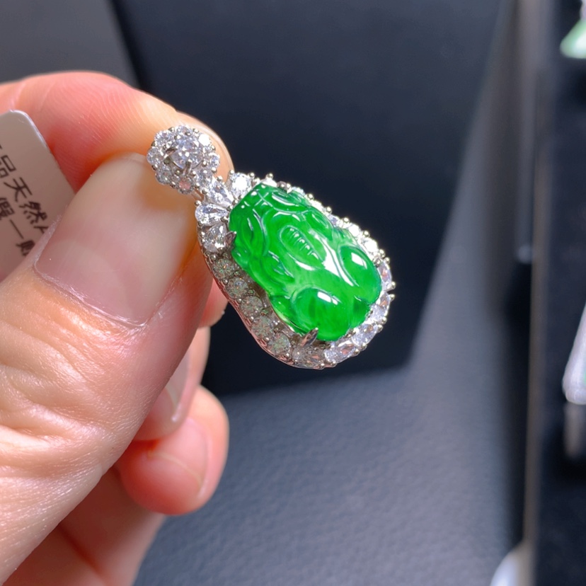 【闪购商品】翡翠银S925镶嵌吊坠(不含链)