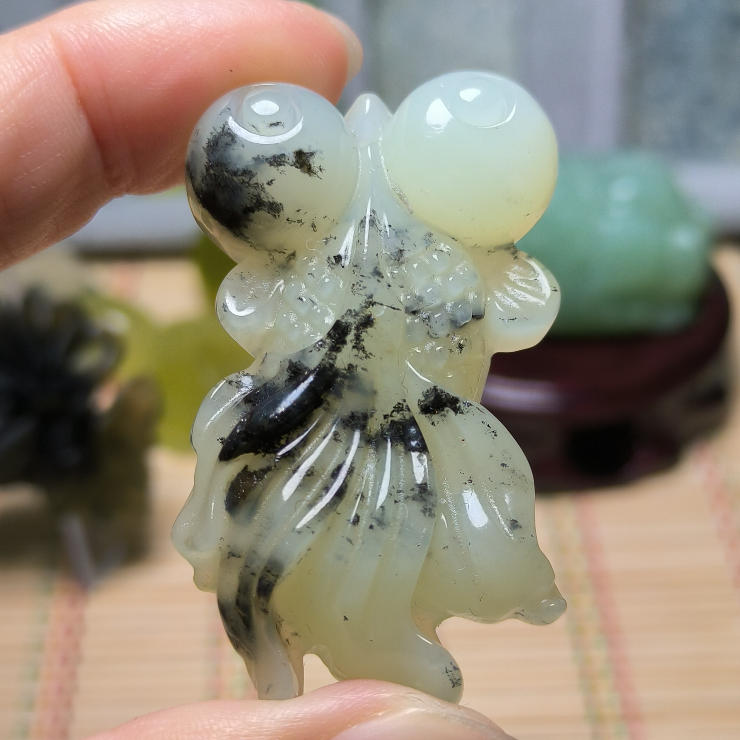 天然岫玉精品高冰纯手工雕刻金玉满堂小金鱼吊坠（多样性发其一）