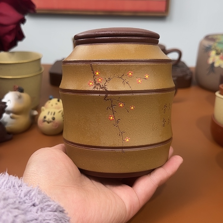 宜兴紫砂茶叶罐子