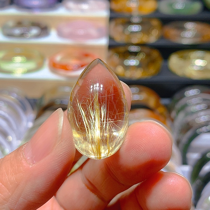 水晶颈饰未镶嵌忆****)天然水晶吊坠